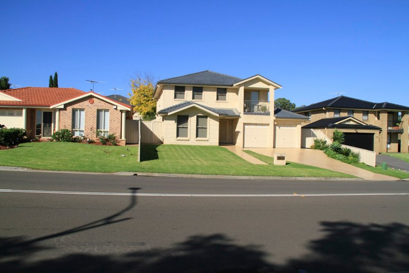 Heritage Heights estate photo